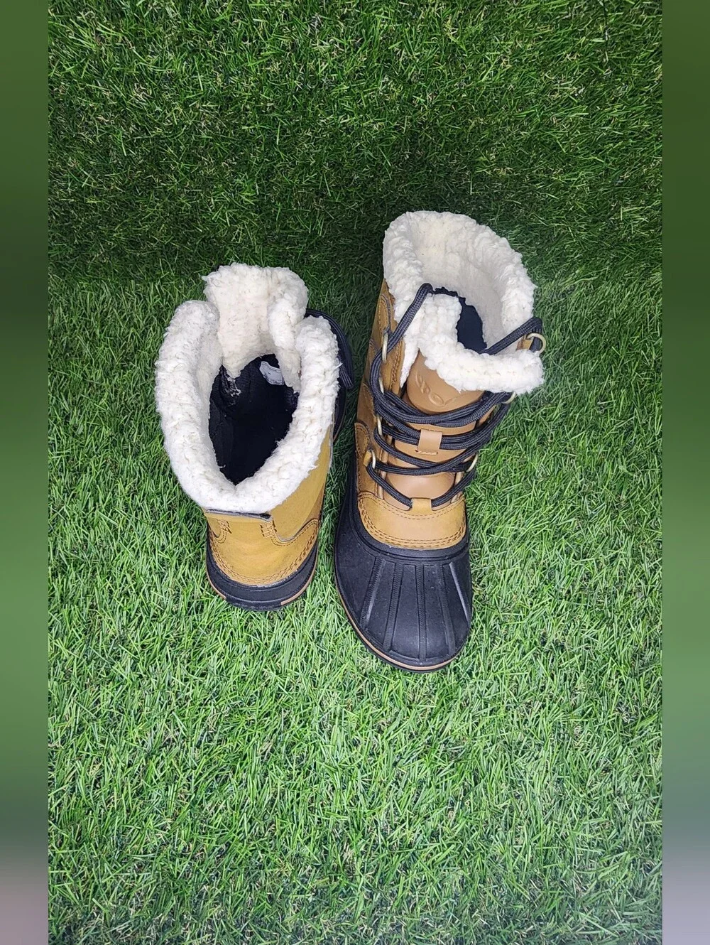 CROCS durable waterproof